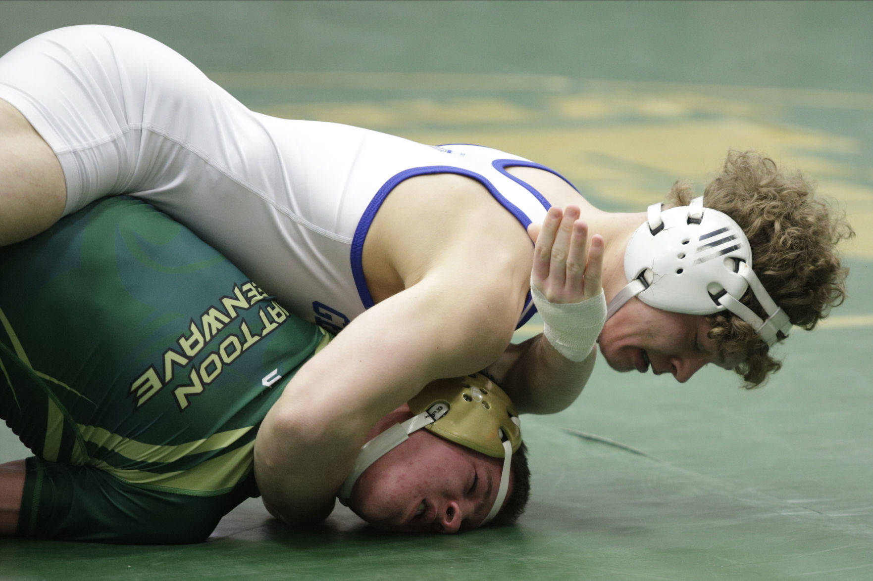 GALERY-2A-wrestling-regional-002-020920.JPG
